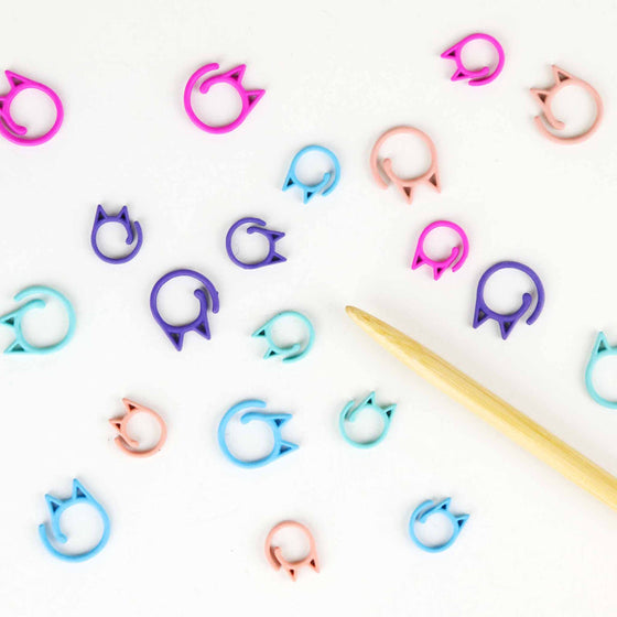 Cat Clips | Removable Stitch Markers - Pastel Rainbow